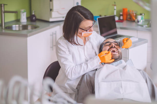 Best Cosmetic Emergency Dentistry in Kenneth City, FL